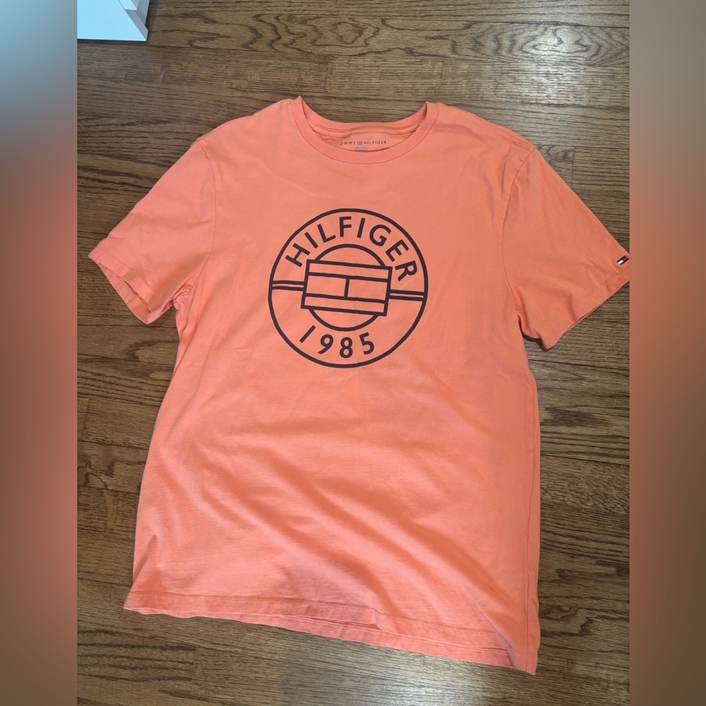 Tommy Hilfiger men t-shirt size L